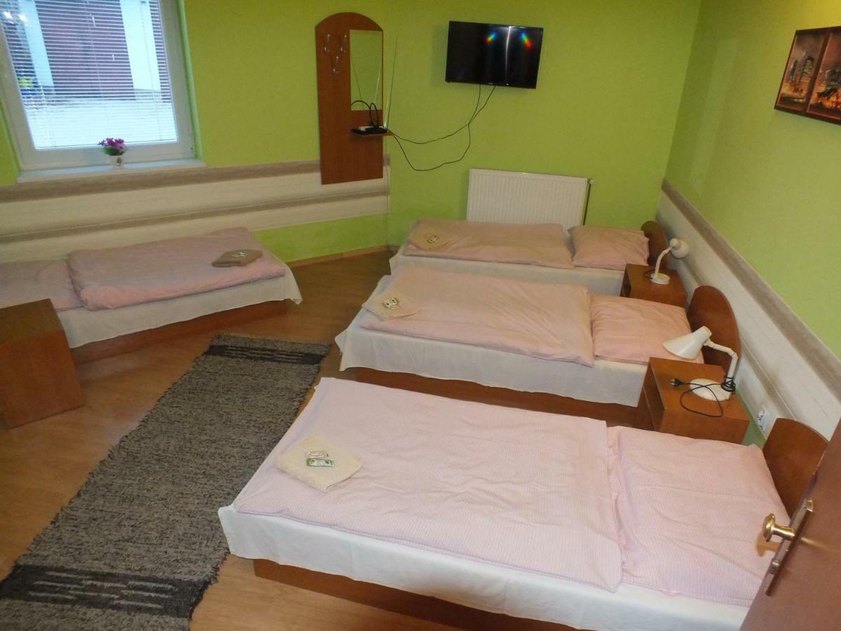Fan Fan Penzion Rožňava Dış mekan fotoğraf
